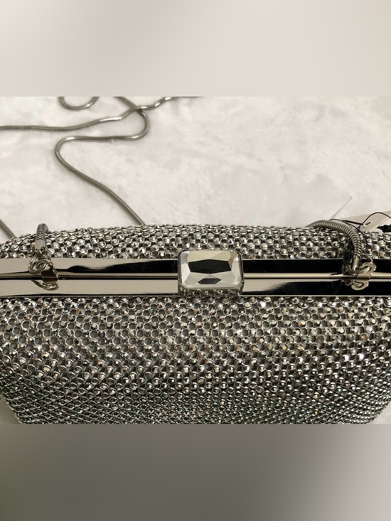 Sondra Roberts Handbags - EUC Elegant Sondra Roberts black&Silver Jeweled small(6.5x4) evening clutch